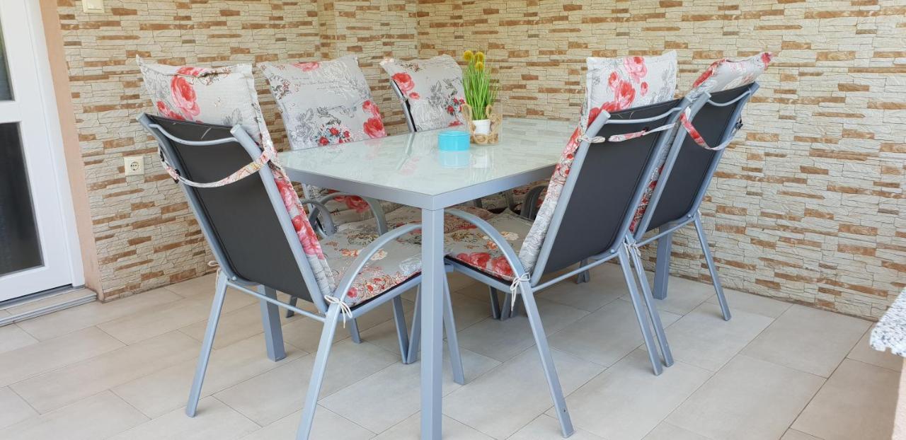 Holiday Home Begonja プリヴラカ エクステリア 写真