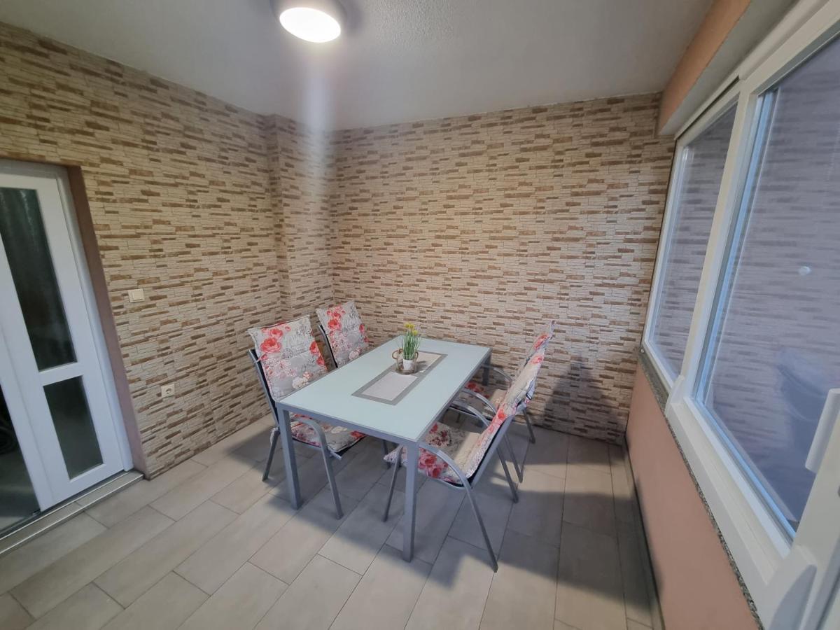 Holiday Home Begonja プリヴラカ エクステリア 写真