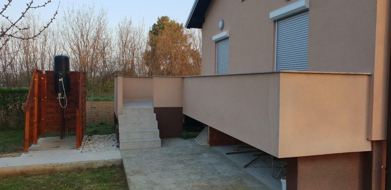Holiday Home Begonja プリヴラカ エクステリア 写真